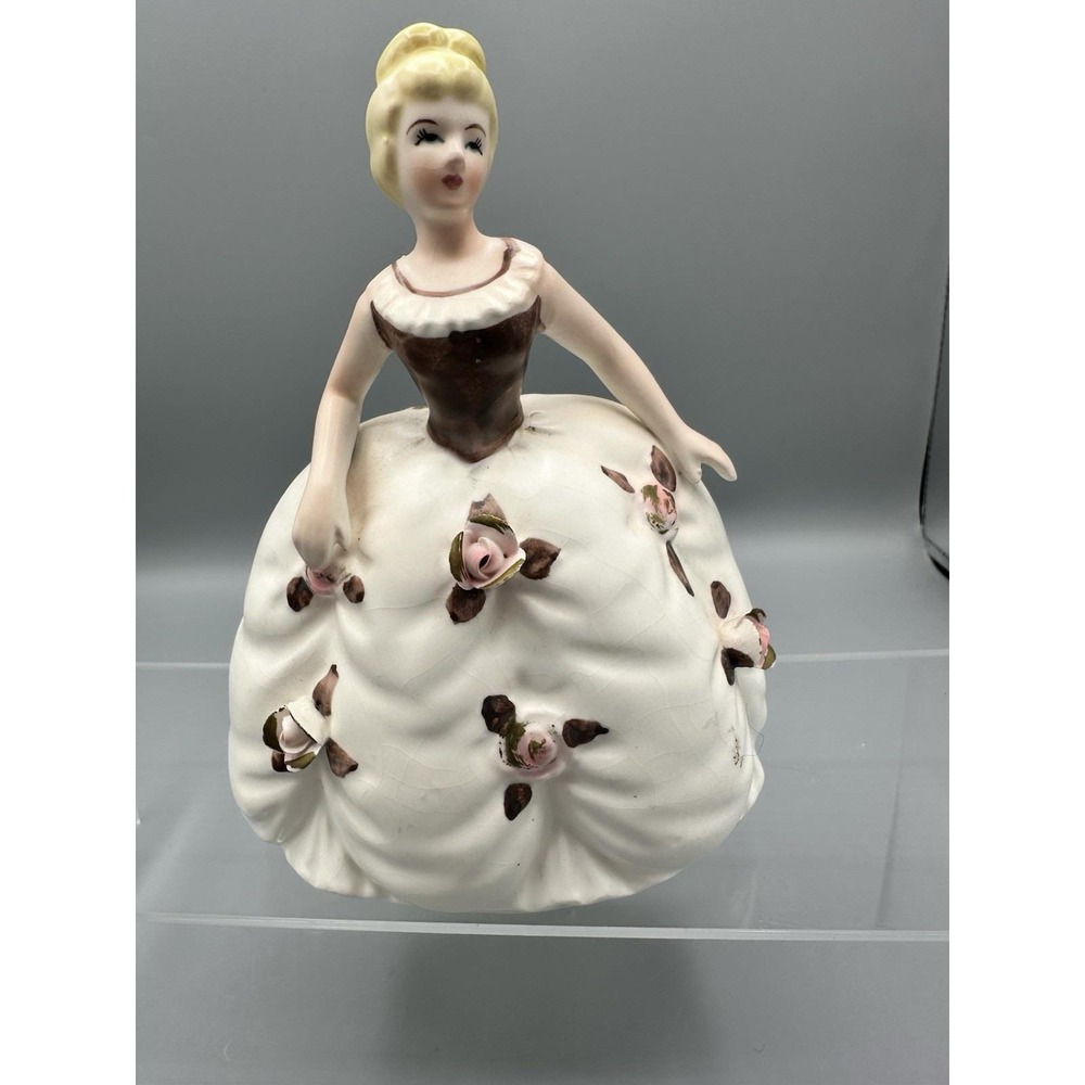 VINTAGE 1963 SAMSON IMPORT PORCELAIN BLONDE LADY IN WHITE PINK DRESS PLANTER